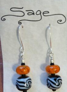 earrings to match the Black and white necklace